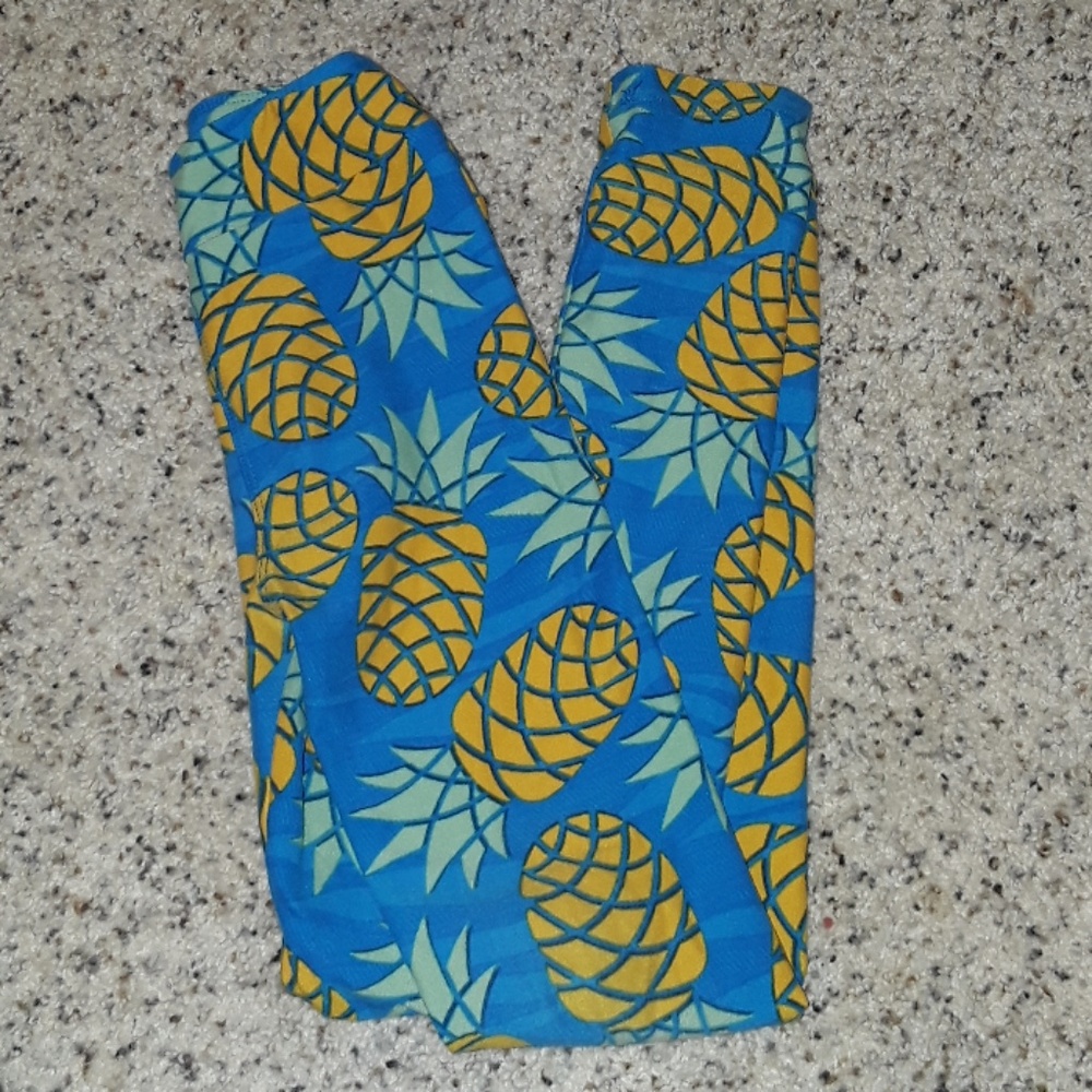 LuLaRoe kid leggings
